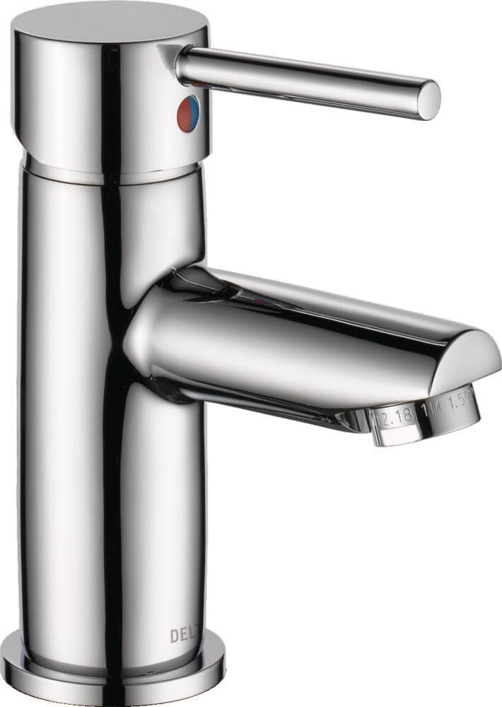 Modern Chrome Single Handle Bathroom Faucet with Drain Assembly