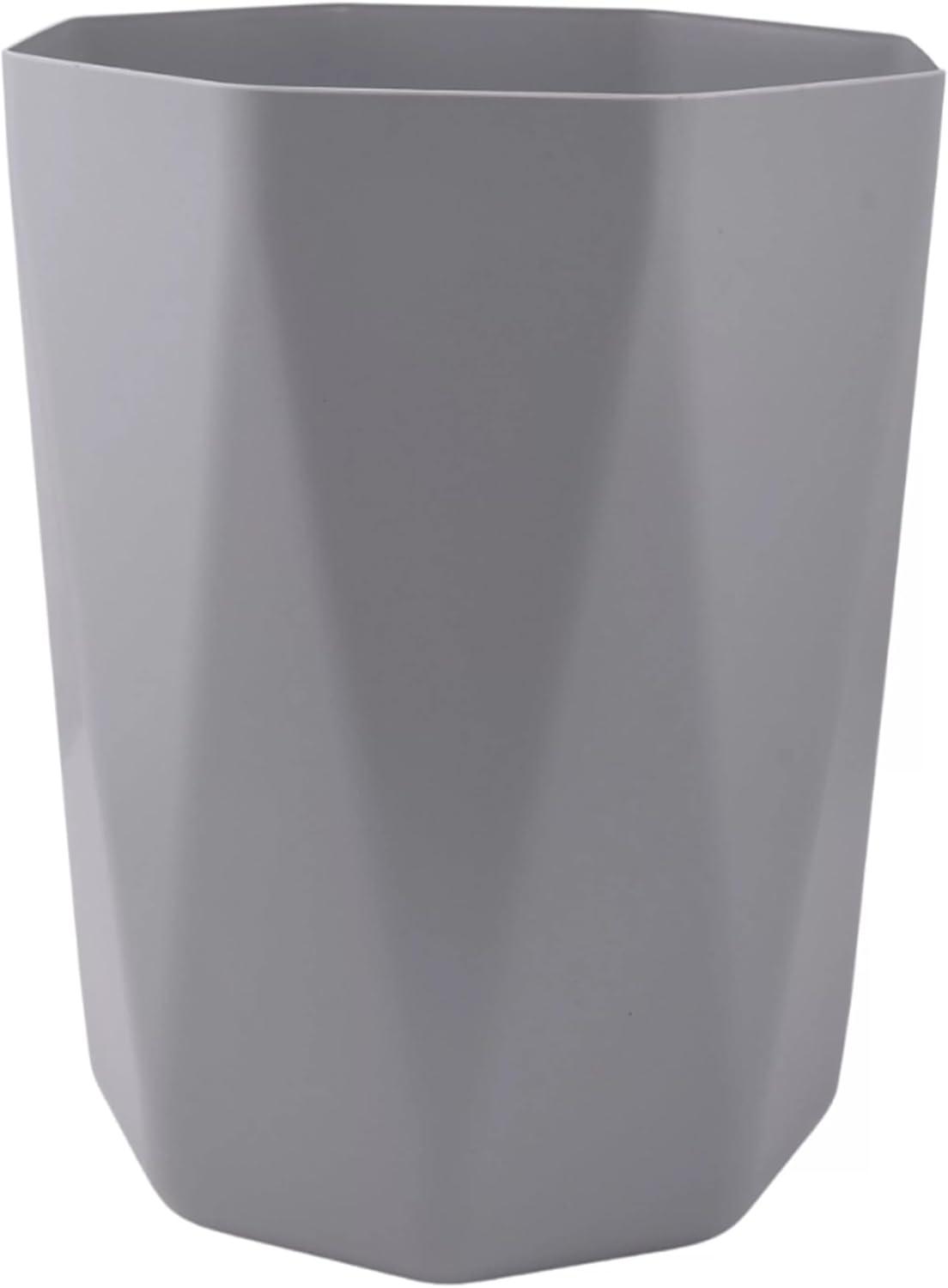 Mainstays 5 Gallon Trash Can, Plastic Office Trash Can, Geometric Silver