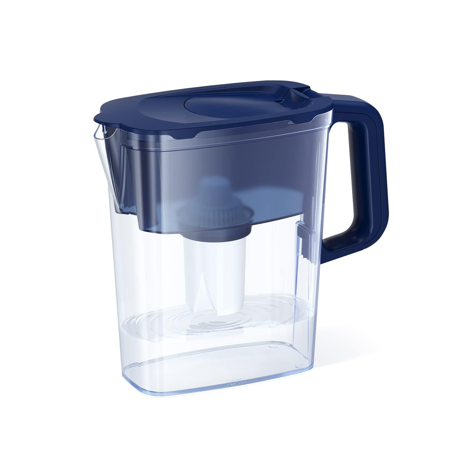 AQUAPHOR Compact 5-Cup Water Filter Pitcher – Dark Blue with 1 x B15 Filter - Fits in the Fridge Door - Reduces Limescale and Chlorine - Ideal for Five Cups