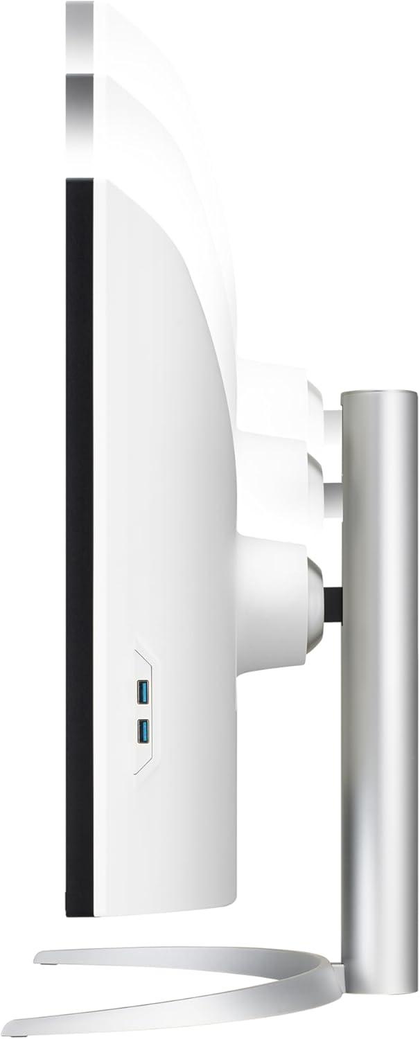 LG 40" UltraWide Curved 5K2K Nano IPS Monitor with Thunderbolt 4