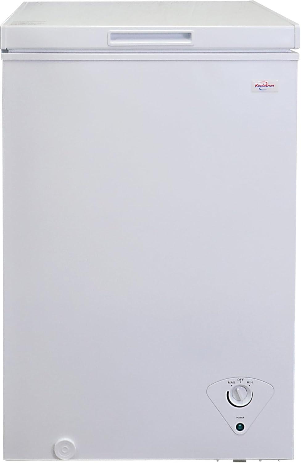 Koolatron 3.5 cu ft Compact Chest Freezer 99L White Manual Defrost Deep Freeze Storage Basket Space-Saving Flat Back