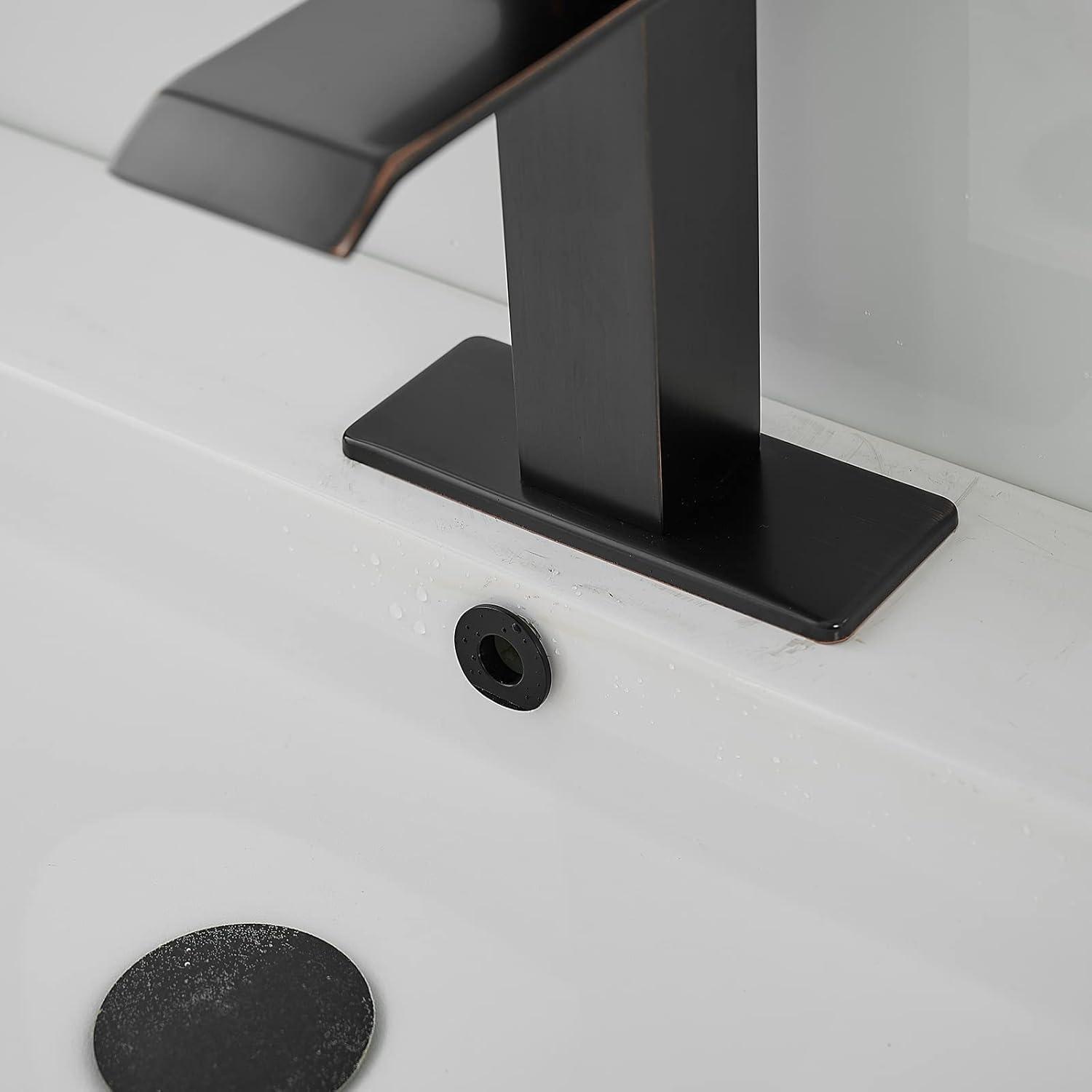 Single-Hole Single-handle Bathroom Faucet with Drain Assembly