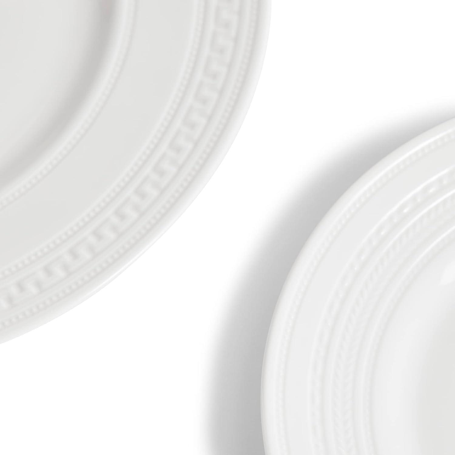 Wedgwood Intaglio 16 Piece Bone China Dinnerware Set - Service for 4