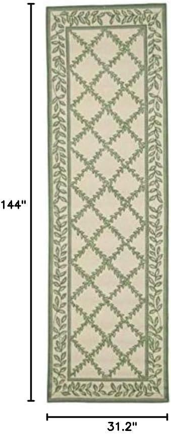 Chelsea HK230 Hand Hooked Runner Rug - Ivory/Light Green - 2'6"x12' - Safavieh.