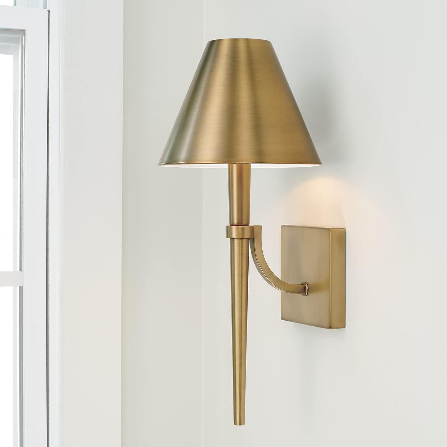 1 Light Wall Sconce In Transitional Style-18.75 Inches Tall And 8 Inches Wide-Aged Brass Finish Capital Lighting 645911Ad