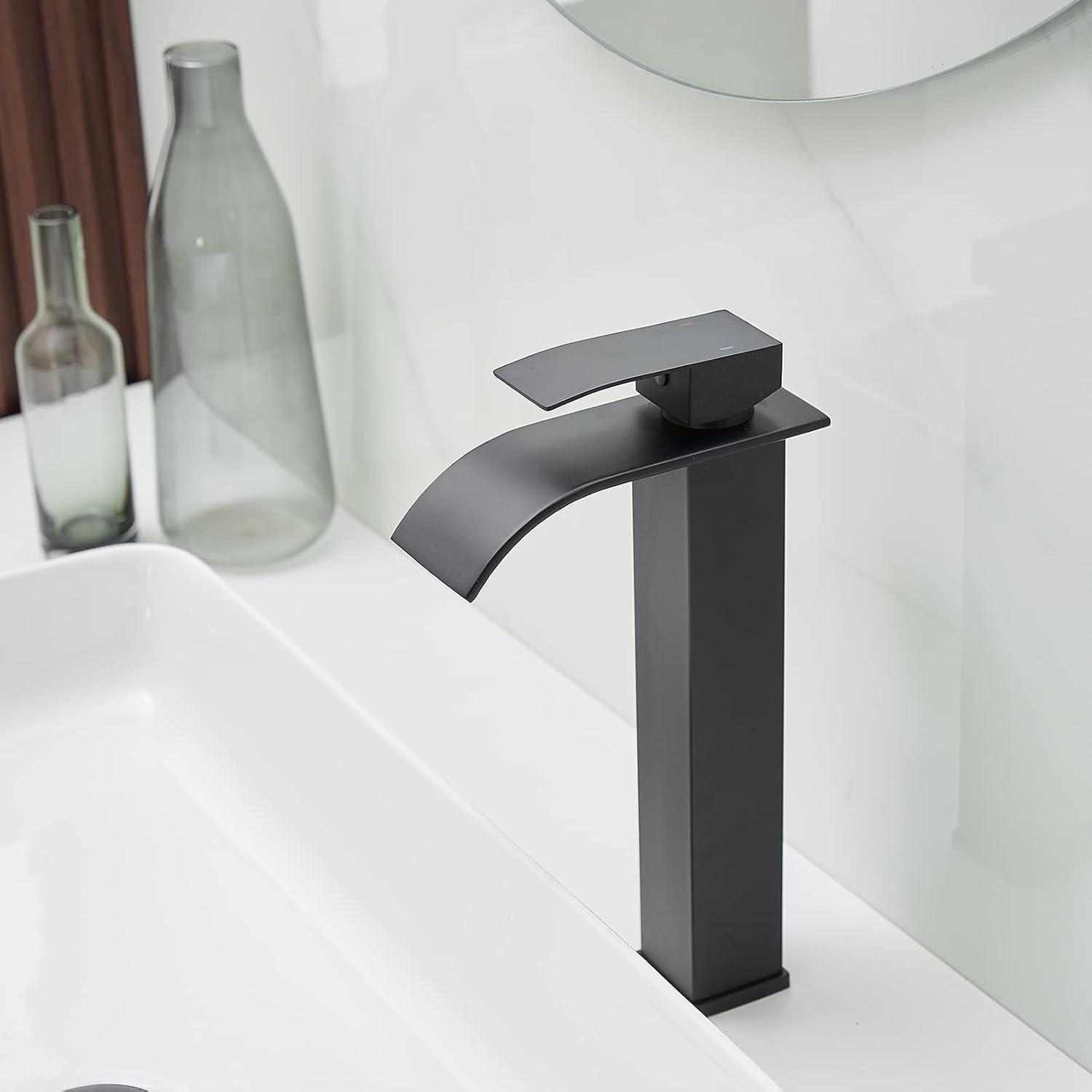 Vessel Sink Faucet Single-handle Bathroom Faucet with Drain Assembly