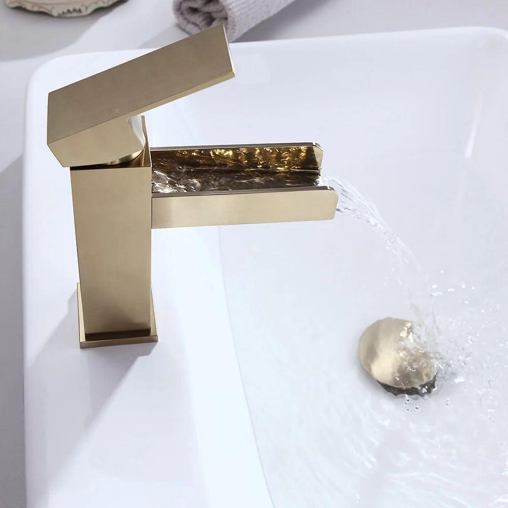 Widespread Single-handle Bathroom Faucet with Drain Assembly