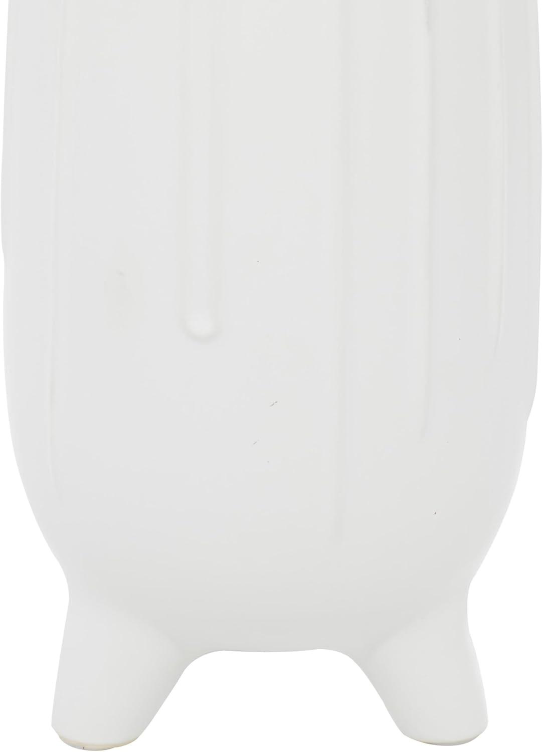 Cosmoliving By Cosmopolitan White Ceramic Contemporary Vase