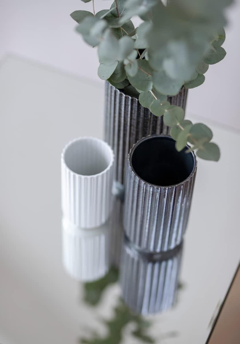 White Fluted Porcelain Decorative Table Vase