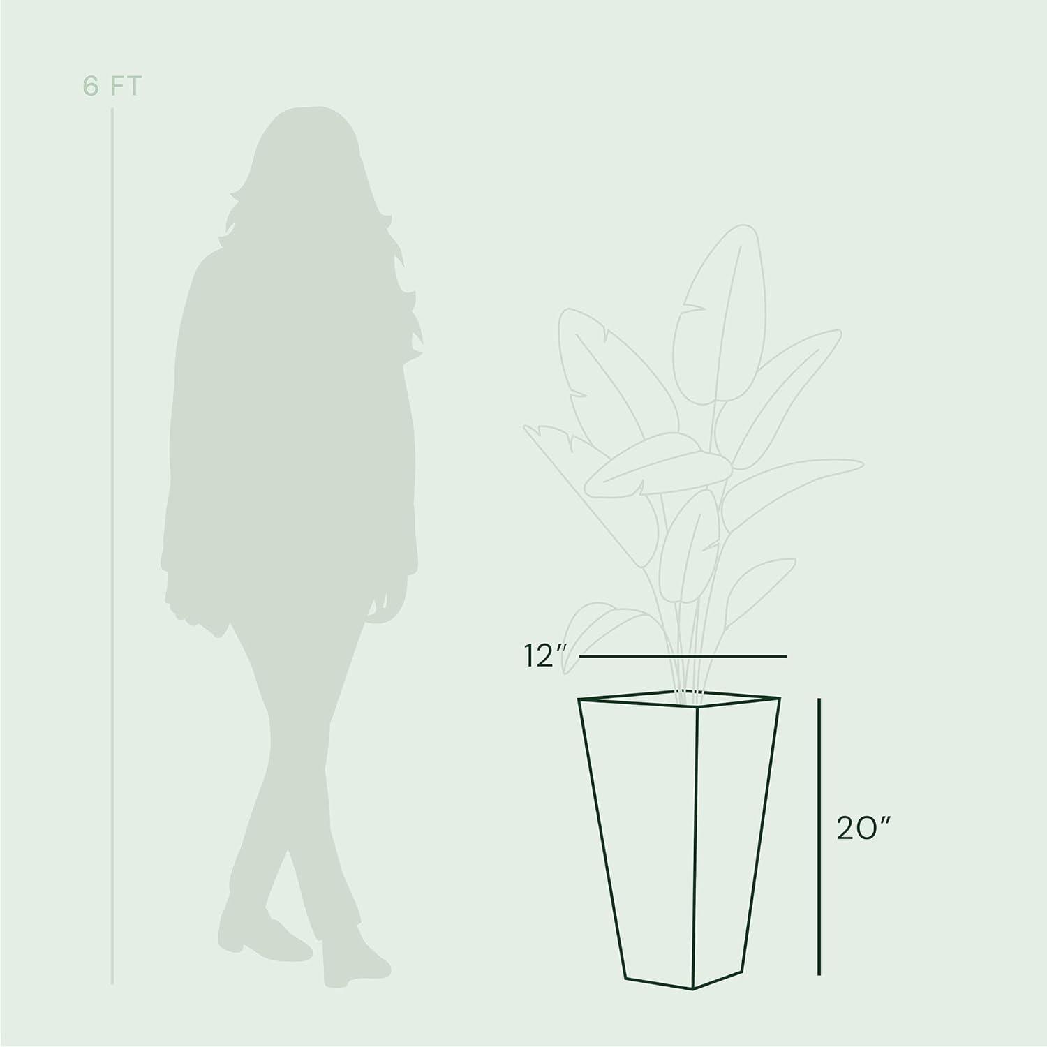 Bloem Finley Modern 20-in Recycled Plastic Indoor/Outdoor Square Vertical Planter