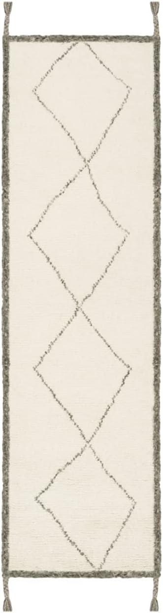 Casablanca CSB911 Hand Tufted Indoor Runner Rug - Ivory/Charcoal - 2'3"x12' - Safavieh