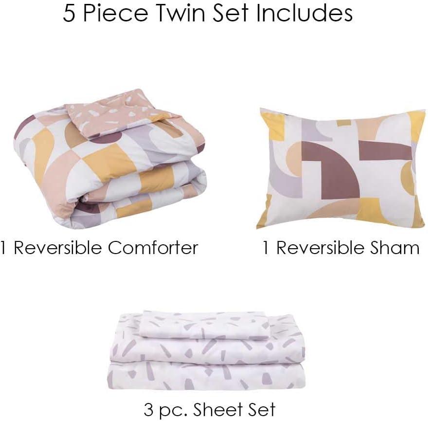 Polyester Geometric Comforter Set