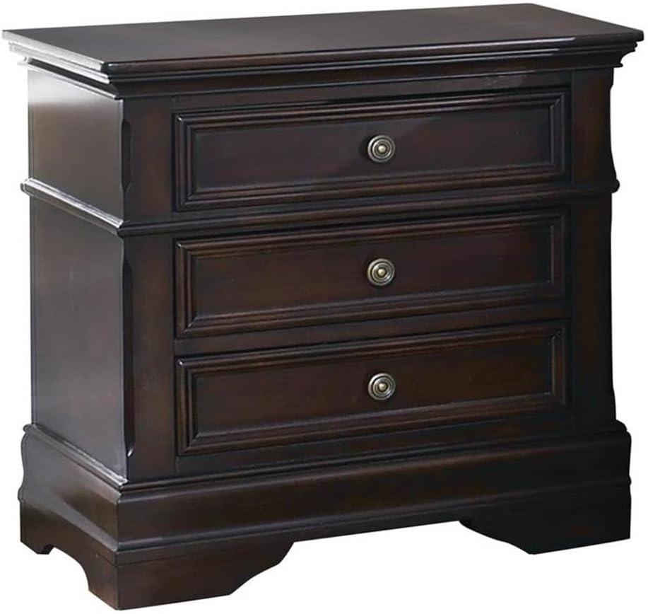 Traditional Brown 3-Drawer Solid Wood Nightstand