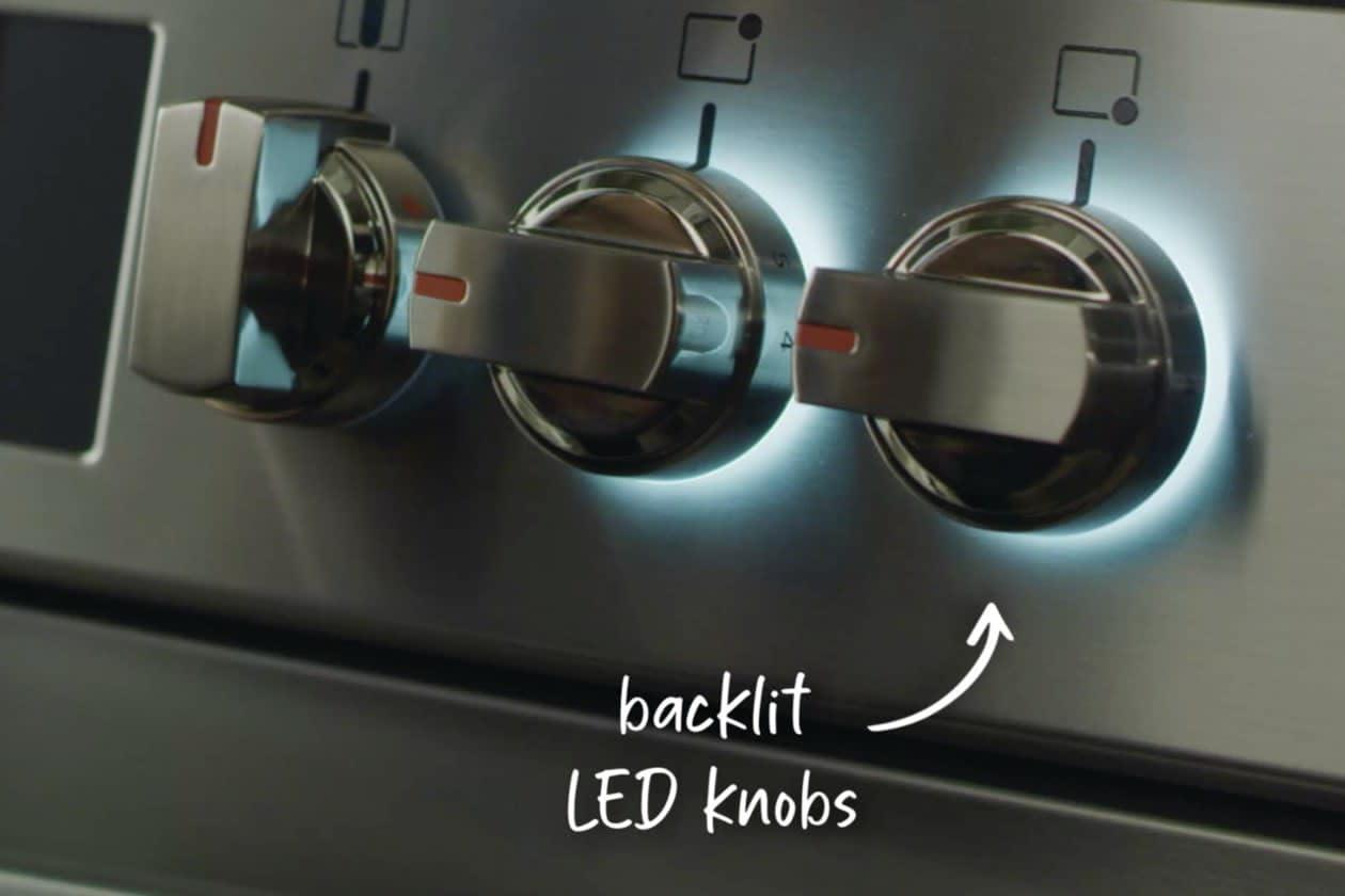 Frigidaire Gallery Frigidaire Gallery 30" 4.6 Cubic Feet Smart Dual Fuel Free Standing Range with 6 Burners GCFD3661AF