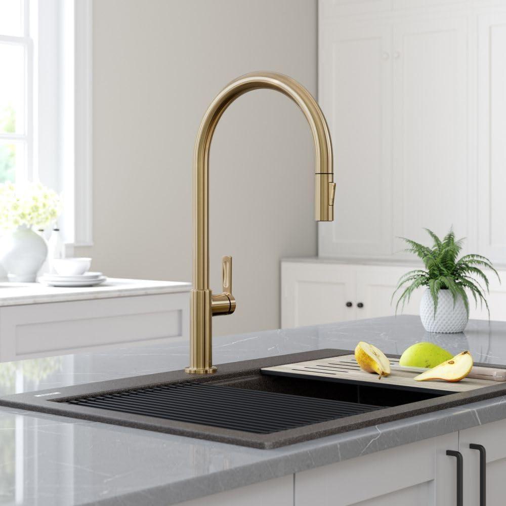 Oletto Single Handle Pull-Down Kitchen Faucet