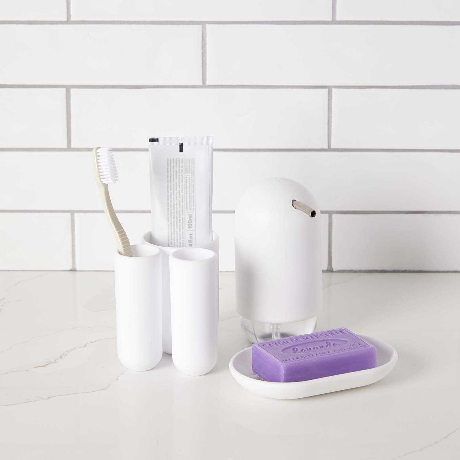 Umbra Touch Bathroom Tray