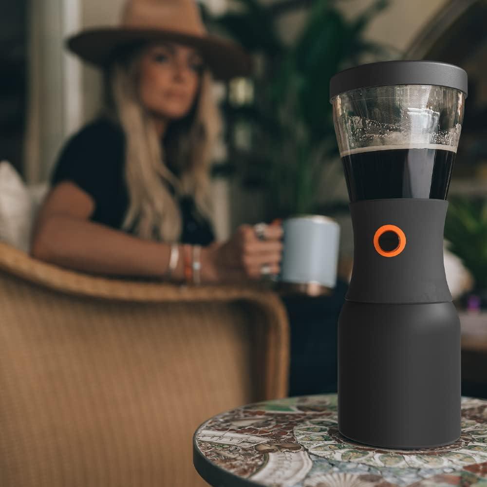 Black Stainless Steel 40oz Portable Cold Brew Coffee Maker