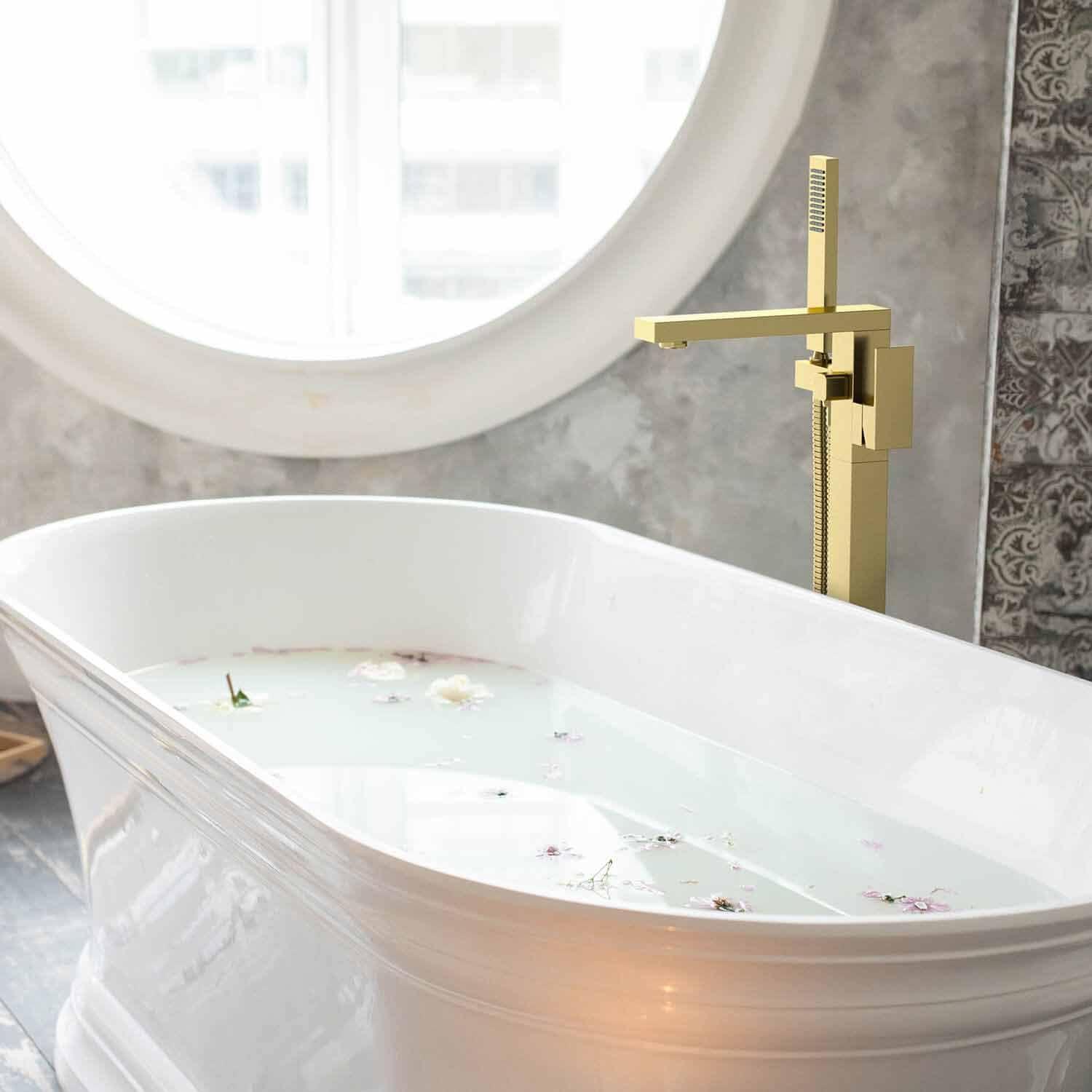 Cube Floor Tub Spout with Diverter