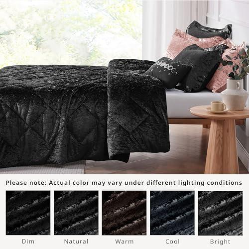 Intelligent Design Felicia Crushed Velvet Comforter Set with Throw Pillow