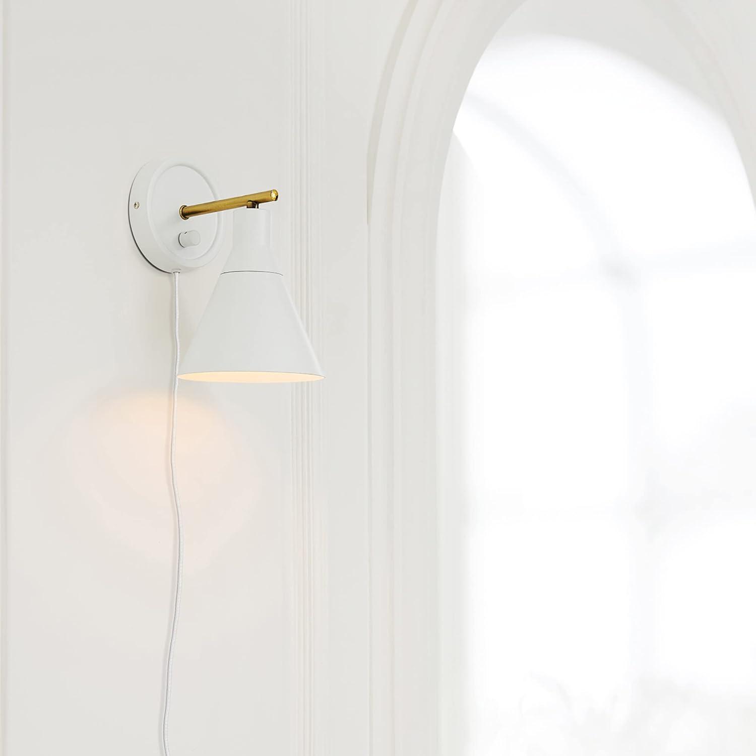 Tristan Aluminum Armed Sconce