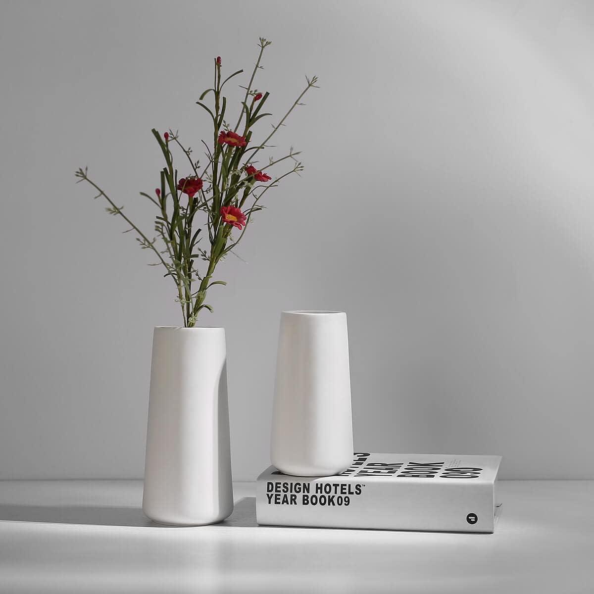 White Ceramic Geometric Decorative Table Vase