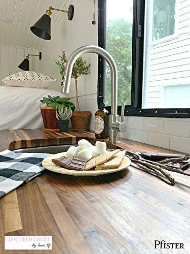 Stellen Pull Down Touchless Single Handle Kitchen Faucet