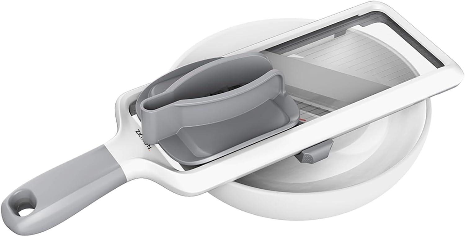 Versatile Handheld Mandoline Slicer - Adjustable Stainless Steel Blade, Ergonomic Grip, Enhanced Safety, Easy to Clean, Perfect for Quick and Precise Slicing of Fruits & Vegetables