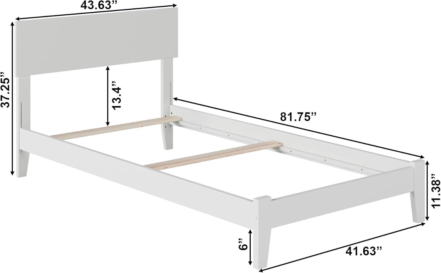 Orlando Traditional Bed in Multiple Colors and Sizes