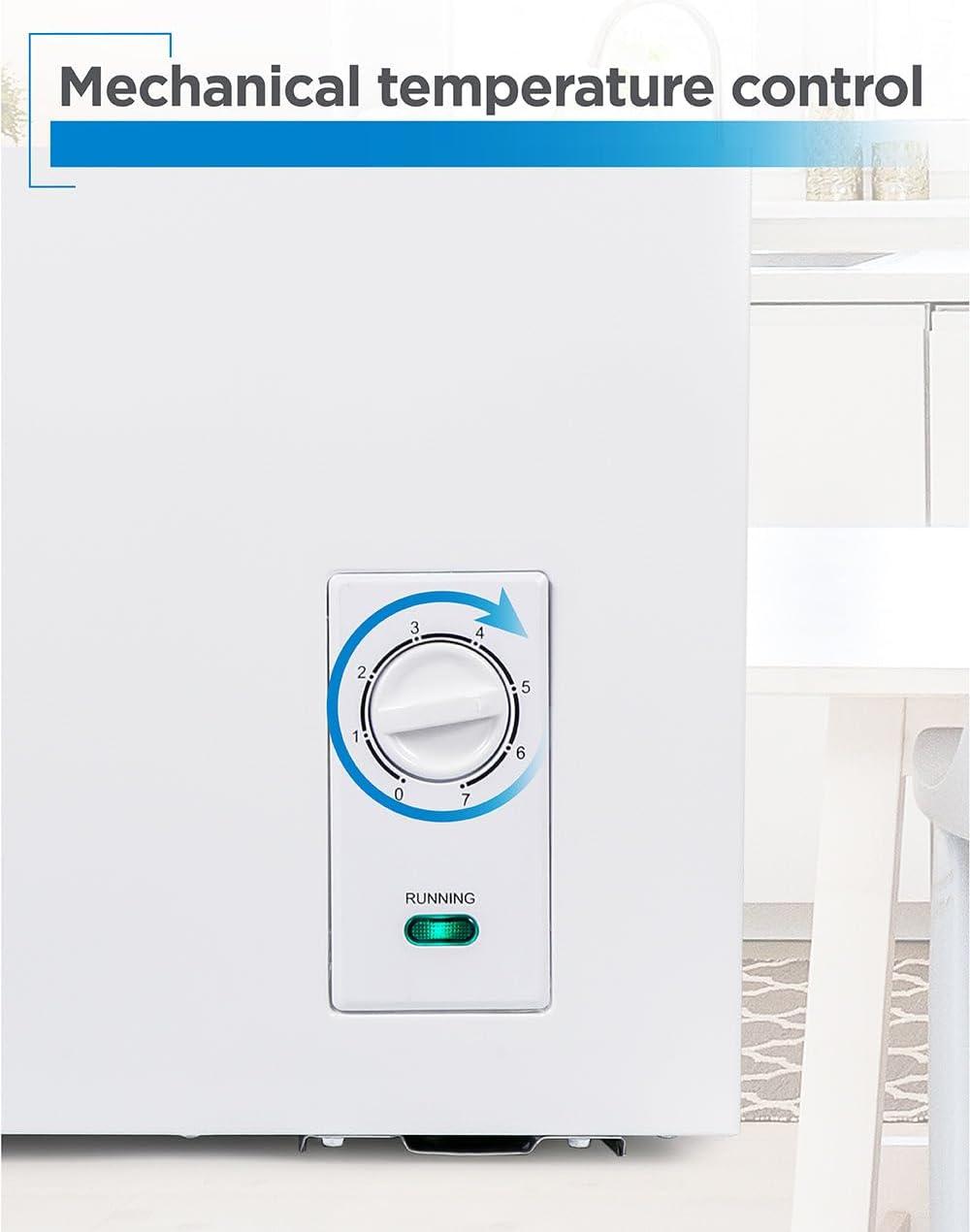 BLACK+DECKER BCFK Series BLACK+DECKER 2.7 Cu. Ft. Compact Chest Freezer, Deep Freezer Holds Up To 94.5 Lbs. of Frozen Food BCFK276