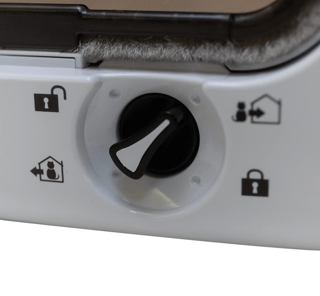 Cat Mate Microchip and I.D. Disc Door for Entry Control of Cats and Other Small Pets - White