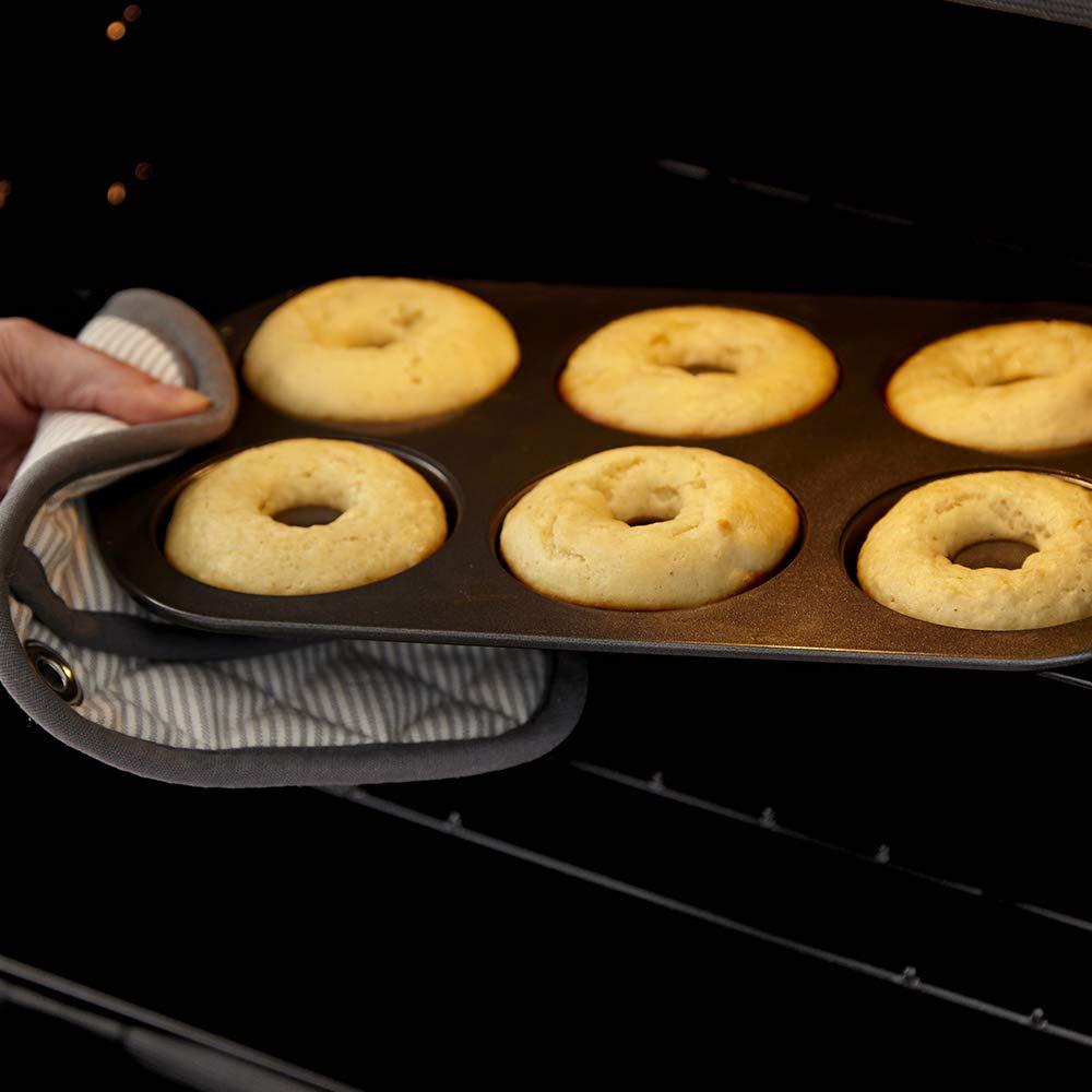 Wilton Gold Premium Non-Stick Warp-Resistant Bakeware, Made without PFAs, Donut Pan Set, 2-Piece, Packaging May Vary