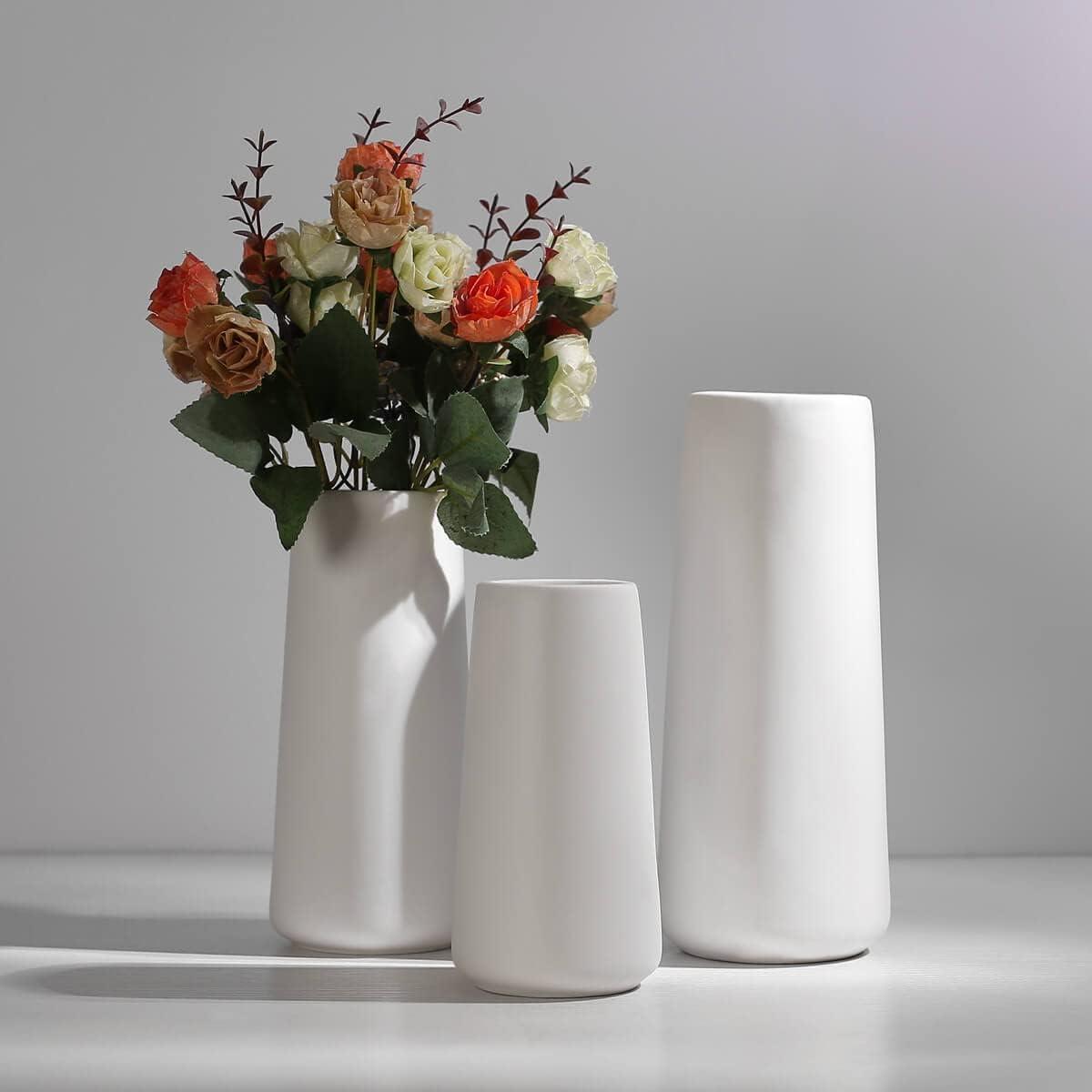 White Ceramic Geometric Decorative Table Vase