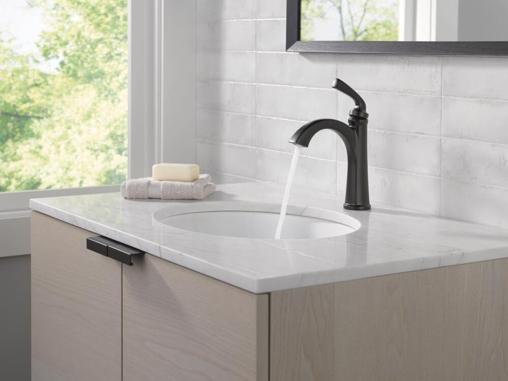 Geist™ Single Handle Bathroom Faucet