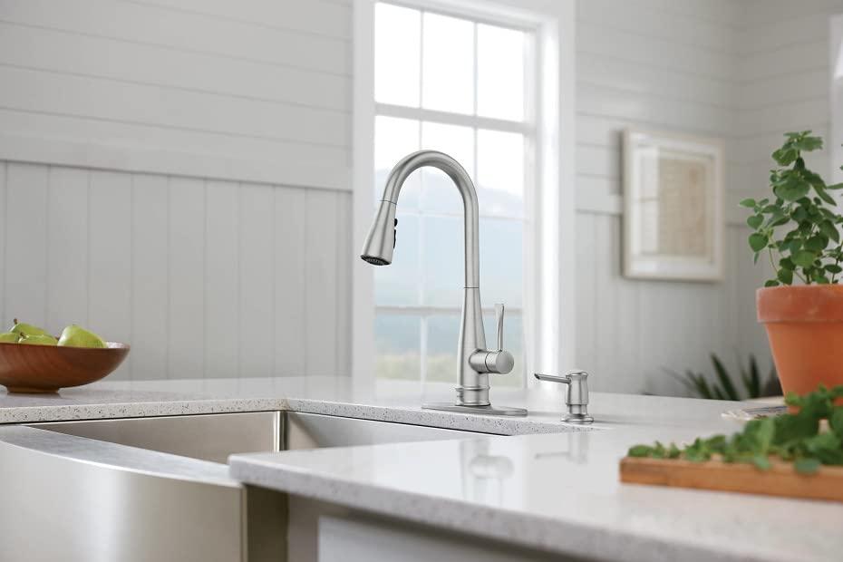 Moen Birchfield Touchless Single-Handle Pull-Down Sprayer Kitchen Faucet in Spot Resist Stainless