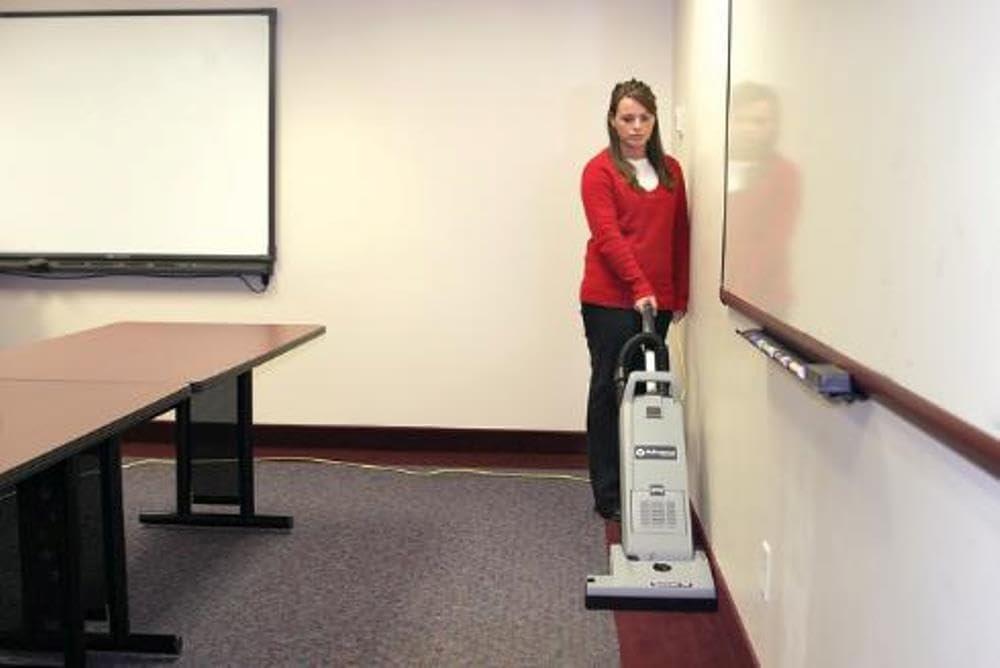 Advance Upright Vacuum