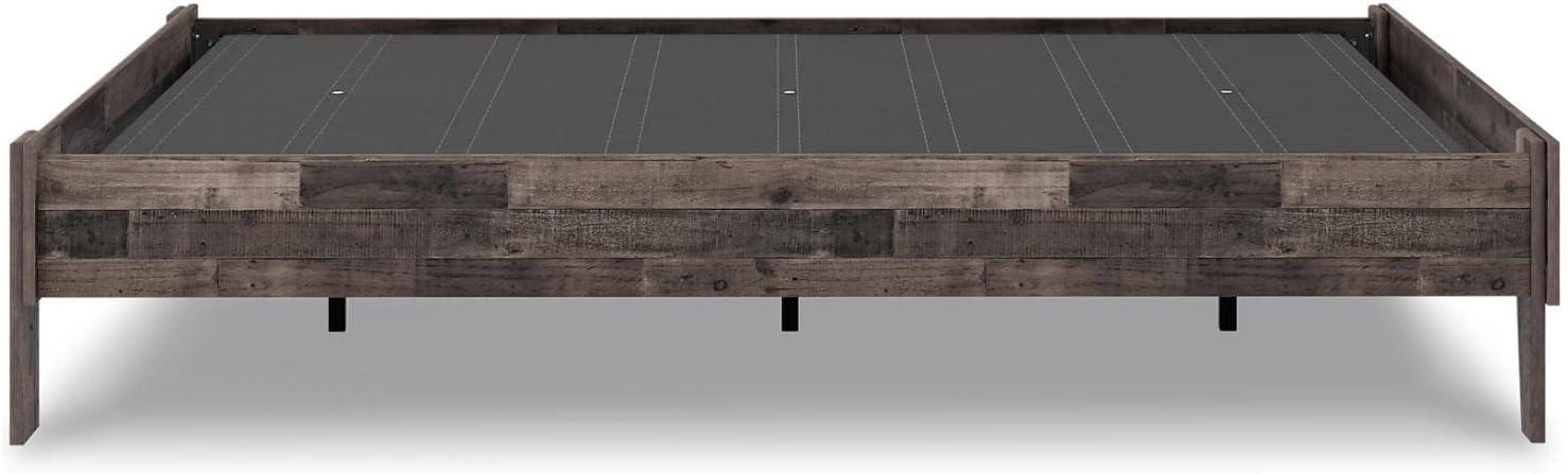 Signature Design by Ashley Casual Neilsville Full Platform Bed  Multi Gray