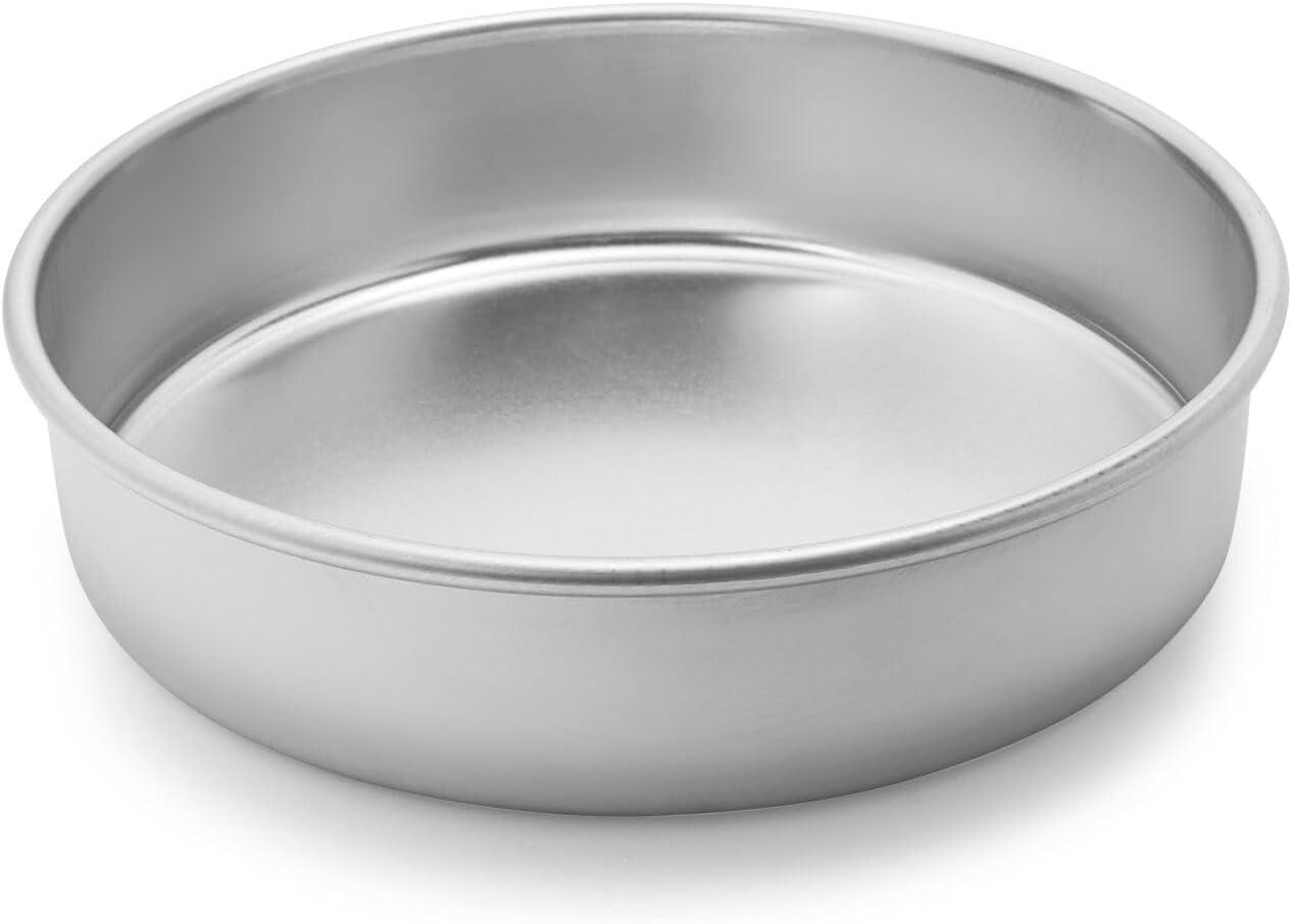 Nordic Ware Naturals® 6" Round Layer Cake Pan