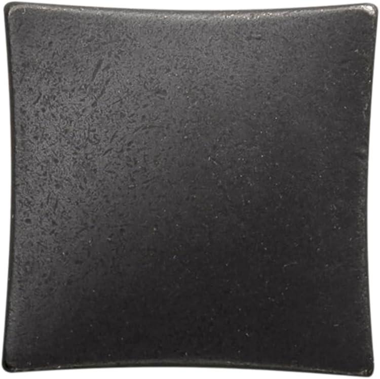 Twist 1 1/4" Length Square Knob