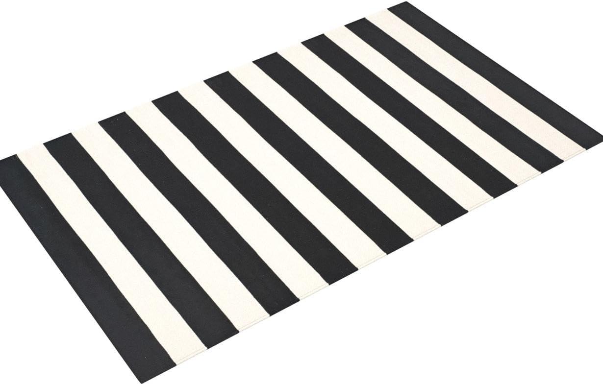 Montauk MTK712 Hand Woven Indoor Accent Rug - Black/Ivory - 4'x6' - Safavieh