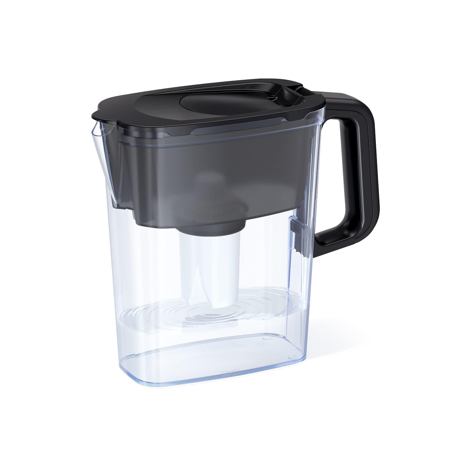 AQUAPHOR Compact 5-Cup Water Filter Pitcher - Black with 1 x B15 Filter - Fits in the Fridge Door - Reduces Limescale and Chlorine - Ideal for Five Cups