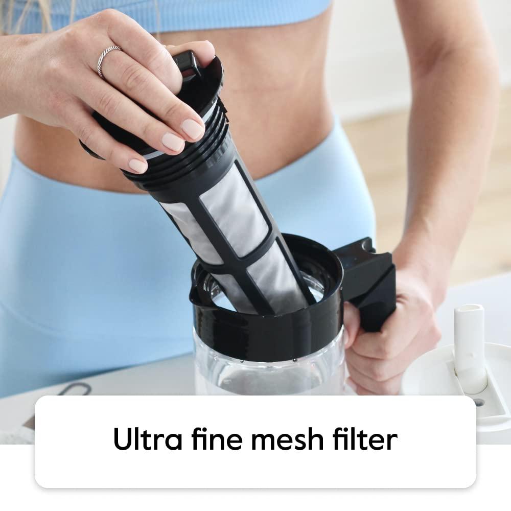 Takeya Patented Deluxe Cold Brew Coffee Maker with White Lid Airtight Pitcher, 1 Quart, White