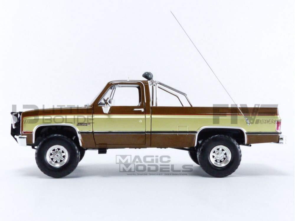 1982 GMC K-2500 Sierra Grande Pickup Truck Brown "The Fall Guy" (1981-1986) TV Series 1/18 Diecast Model Car by Greenlight