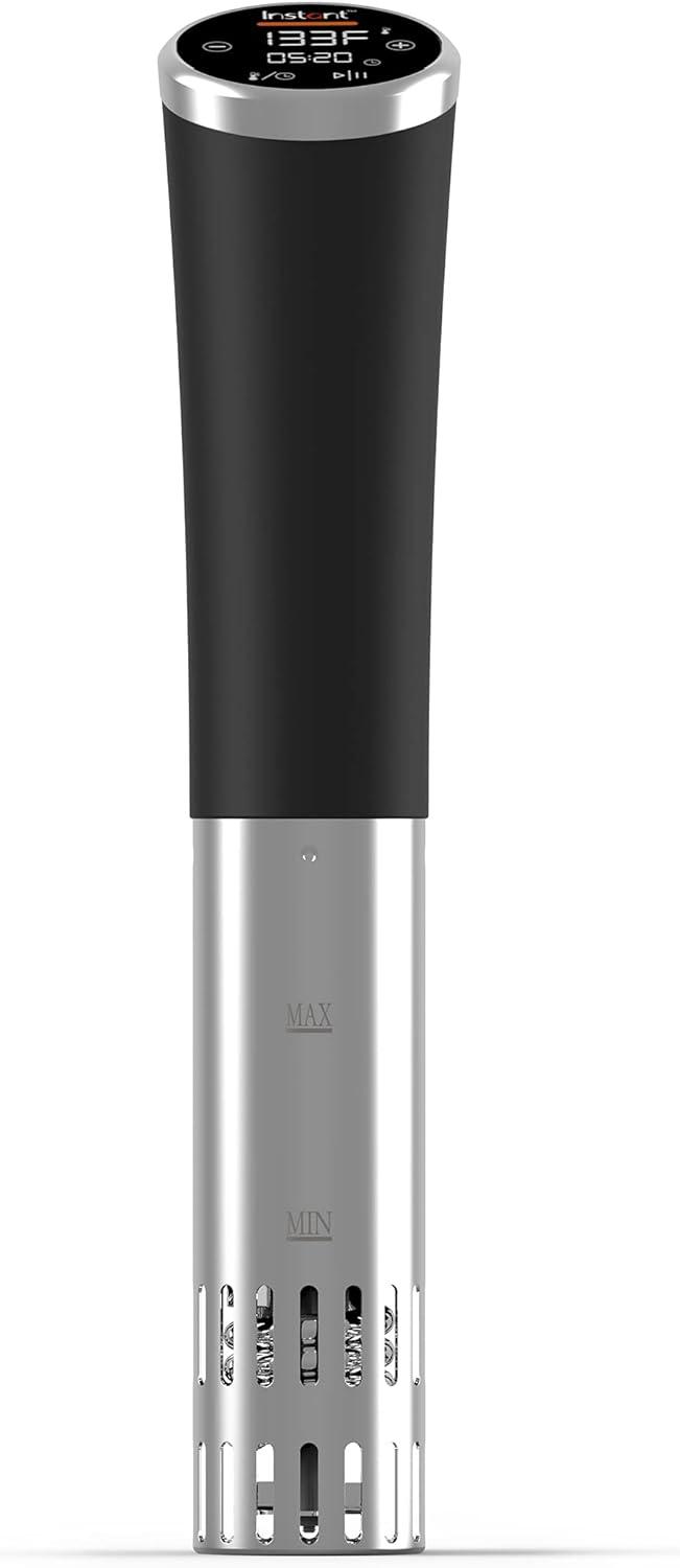 Slim Black and Silver Sous Vide Precision Cooker