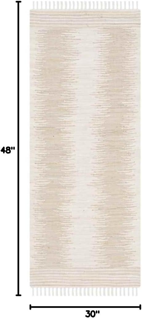 Montauk MTK752 Hand Woven Indoor Accent Rug - Beige - 2'6"x4' - Safavieh.