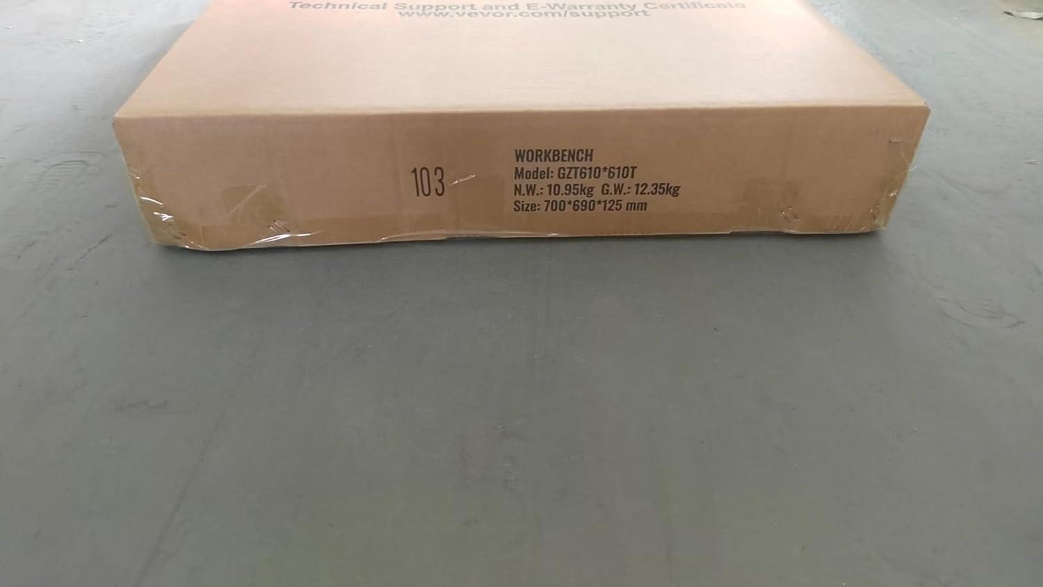 VEVOR VEVOR Stainless Steel 24'' L x 24'' W x 34'' H Work Table