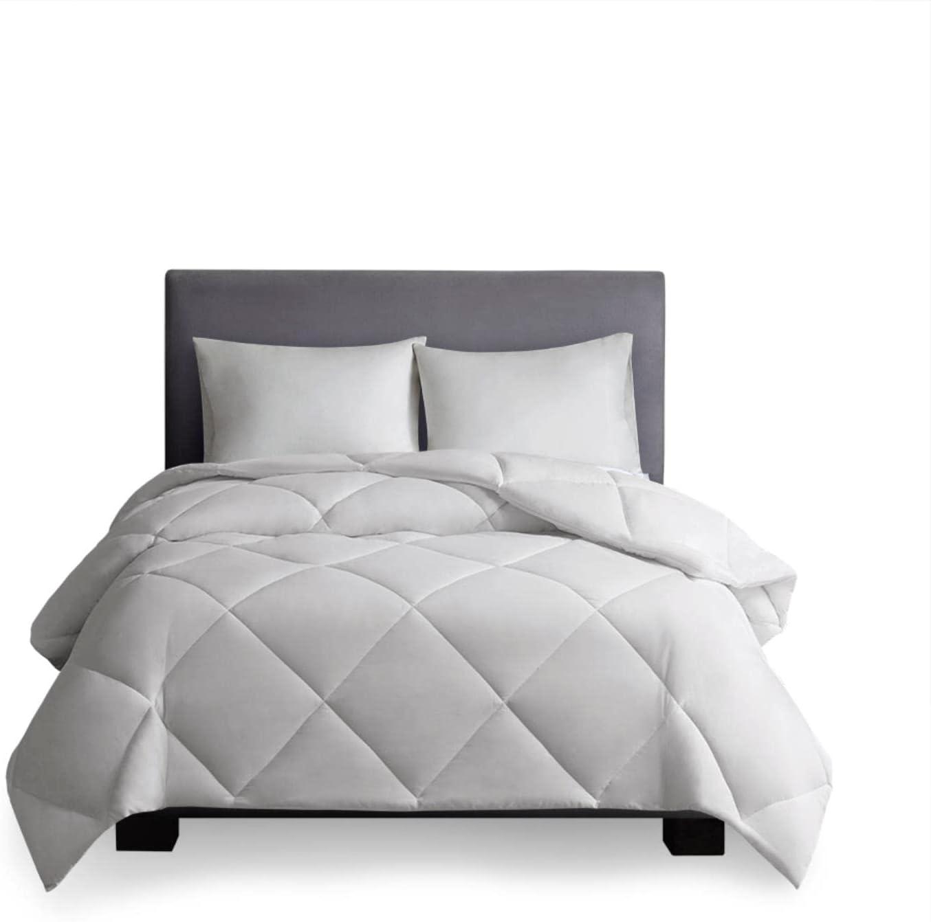 White Twin Reversible Down Alternative Microfiber Comforter