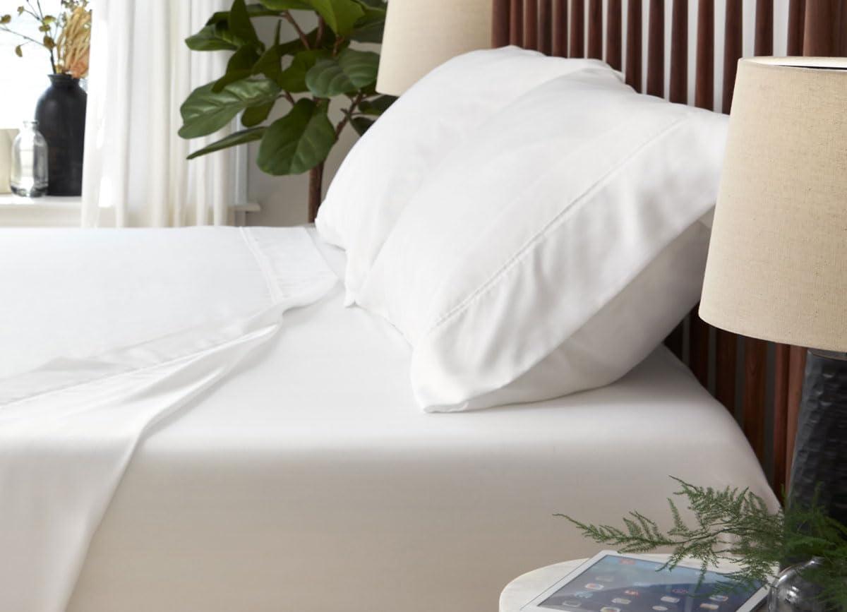 White Hypoallergenic Cotton Polyester Standard Pillowcases