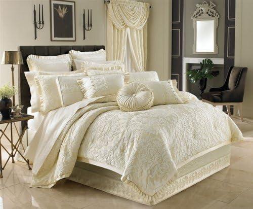 J. Queen New York  Marquis Comforter Set King