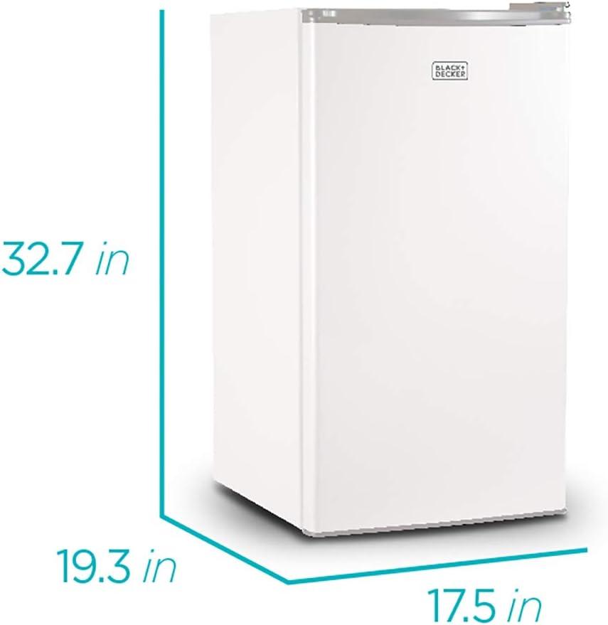 BLACK+DECKER 3.2 cu. ft. Freestanding Mini Fridge with Freezer