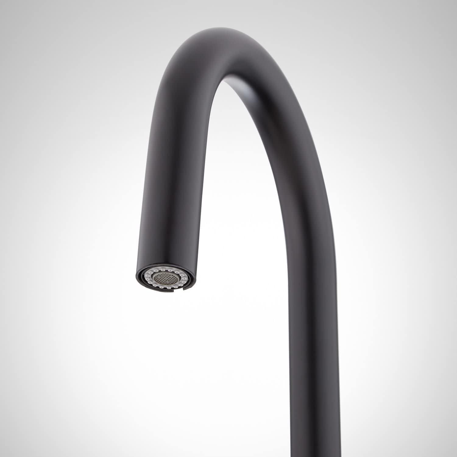 Stainless Steel Single Handle Pull-Down Kitchen Faucet